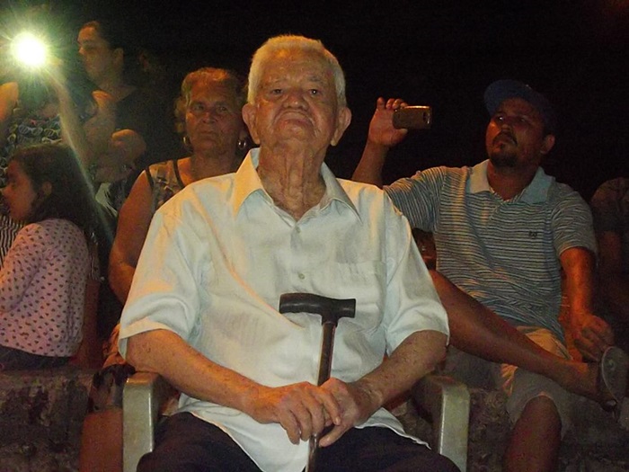 Maestro Manoel Alves completou ontem 89 anos de idade. (foto: Gabriel Santos)