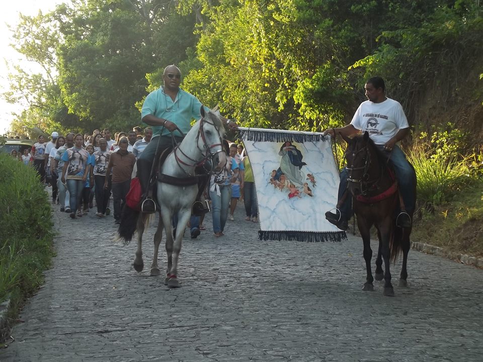 Procissão saiu do povoado Tuquanduba com destino ao centro histórico.