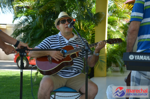 Engenheiro João Lopes também deu sua participação musical.