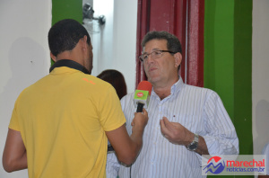 Engenheiro João Lopes falou da satisfação de receber a orquestra na sede da Santa Cecília.