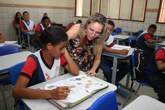 Governador enviou à Assembleia Legislativa projeto para o rateio de recursos do Fundeb aos profissionais da Educação em Alagoas