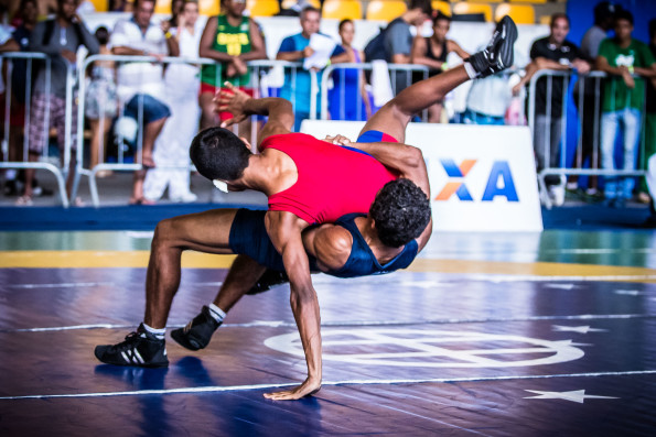 Promessas da Luta Olímpica deram show no Brasileiro Cadete - See more at: http://cbla.com.br/cadetes-demonstram-garra-e-tecnica-brasileiro-cadete-2016/#sthash.qKy8ErNG.dpuf