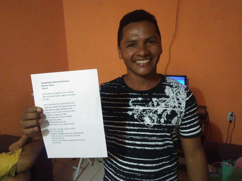 Compositor deodorense Mano irá mostrar suas composições a banda Conde do Forró. (Foto: André Marechal)