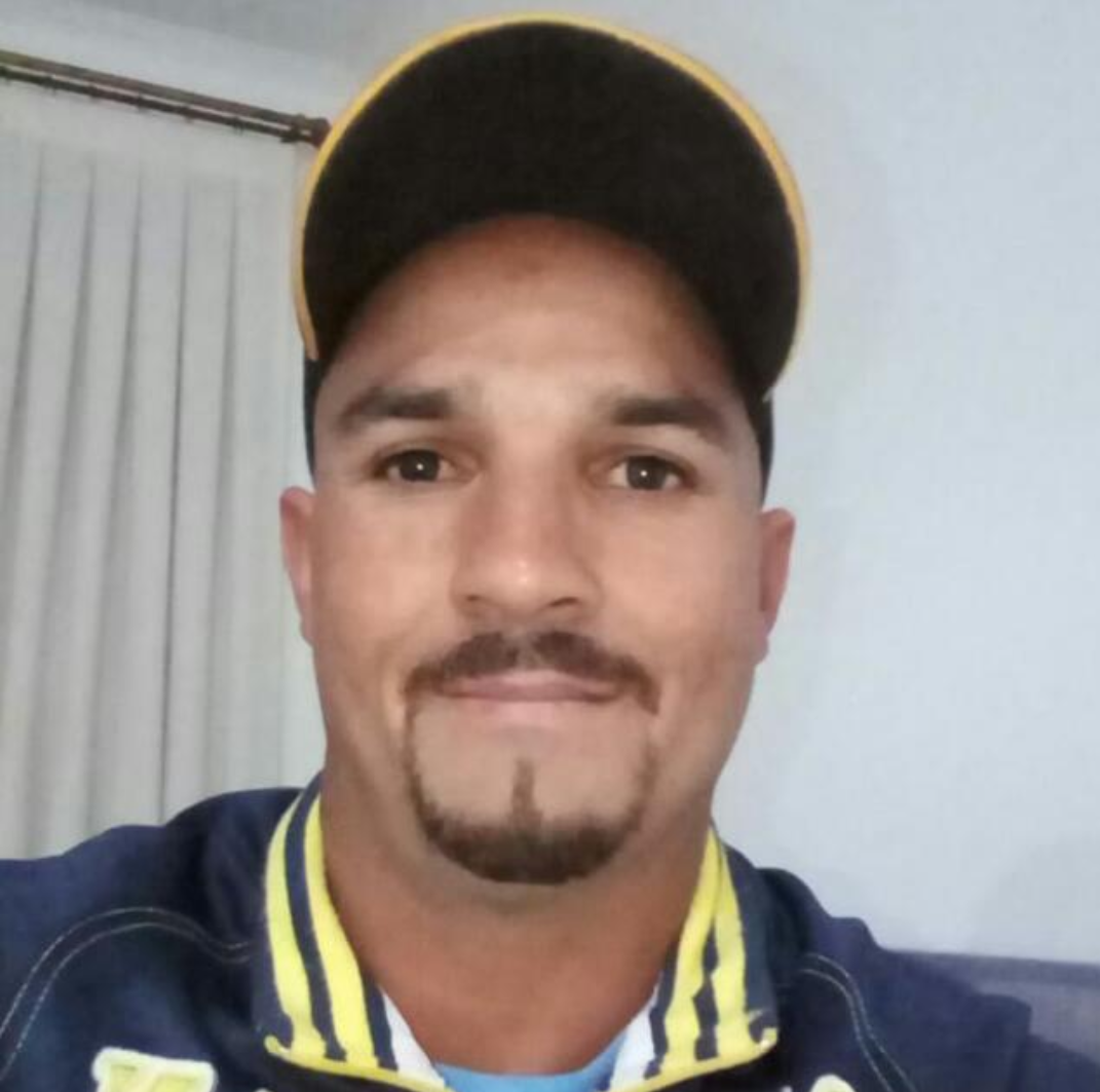 VÍDEO Homem procura na Rua dos Cajueiros de Taperaguá, mãe que não ver